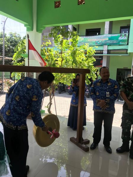 Perwakilan BKKBN Resmikan Sekolah Lansia Tangguh di Kabupaten Bojonegoro