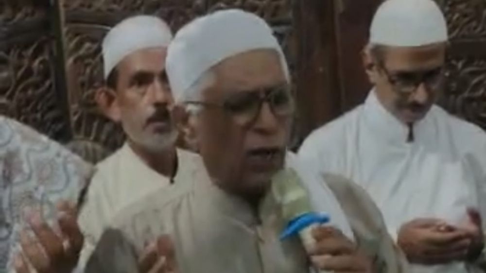 Habib Hasan bin Syekh Abu Bakar Salim 