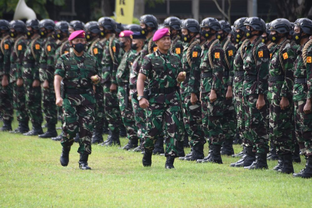 Dankodiklatal Letjen TNI Marinir Suhartono saat cek putra putri terbaik bangsa menjadi TNI AL
