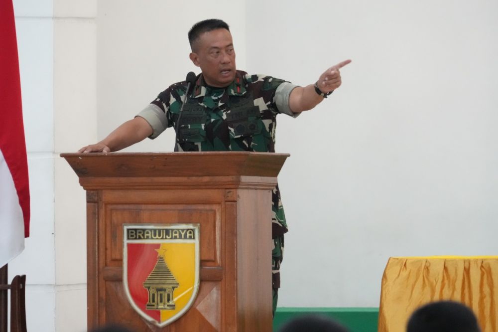 Danrem 084/BJ Beri Pembekalan ke Personil Bintara dan Tamtama Baru