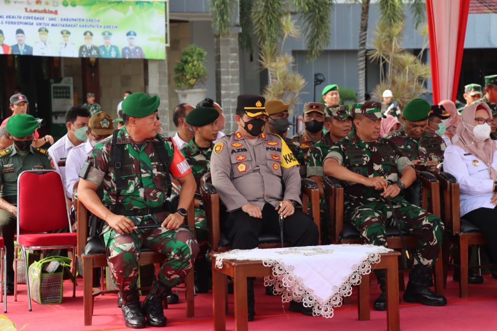 Kapolres Gresik AKBP Mochamad Nur Aziz saat menghadiri acara TMMD ke-115 di Gresik