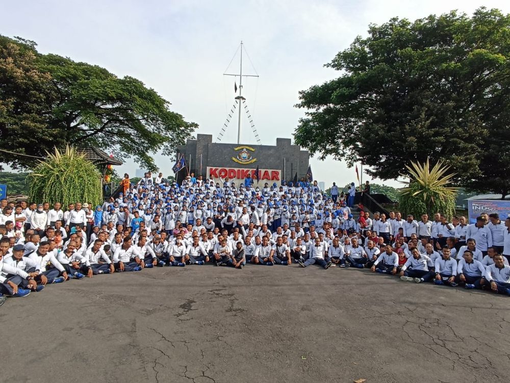 Di HUT Kodikmar ke- 72, Pererat kekeluargaan dengan gelar olahraga bersama