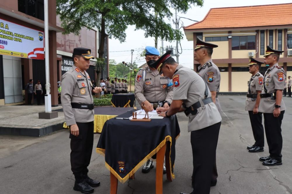 Jajaran Polres Bojonegoro lakukan rotasi jabatan