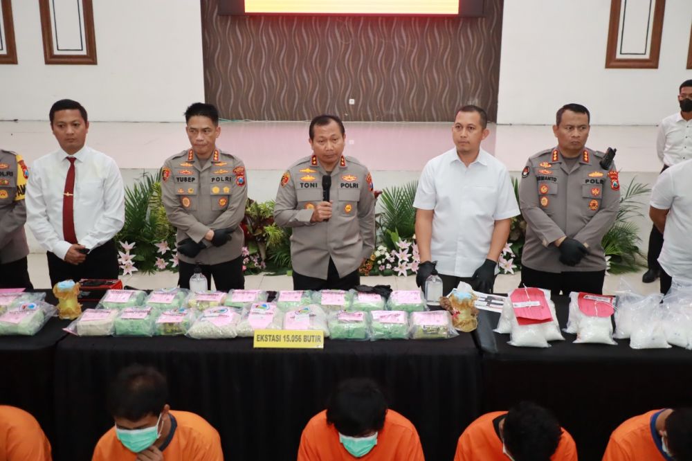 Polda Jatim kolaborasi dengan Polrestabes Surabaya gagalkan peredaran Narkoba
