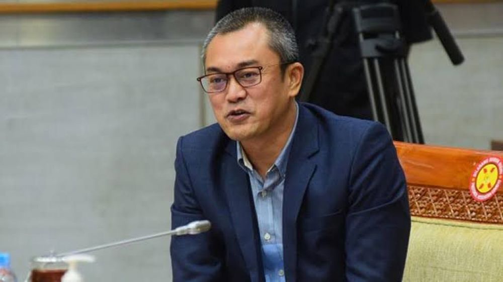 Anggota DPR RI komisi lll Andi Rio Idris Padjalangi