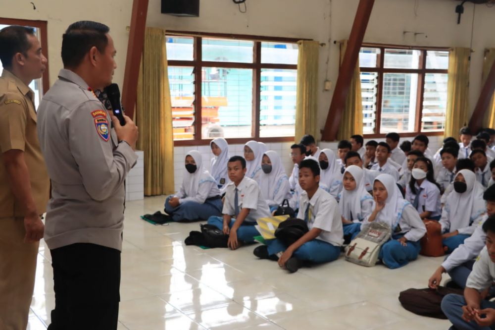 Polrestabes Surabaya Gelar Sosialisasi di Sekolah, Cegah Pengaruh Gangster