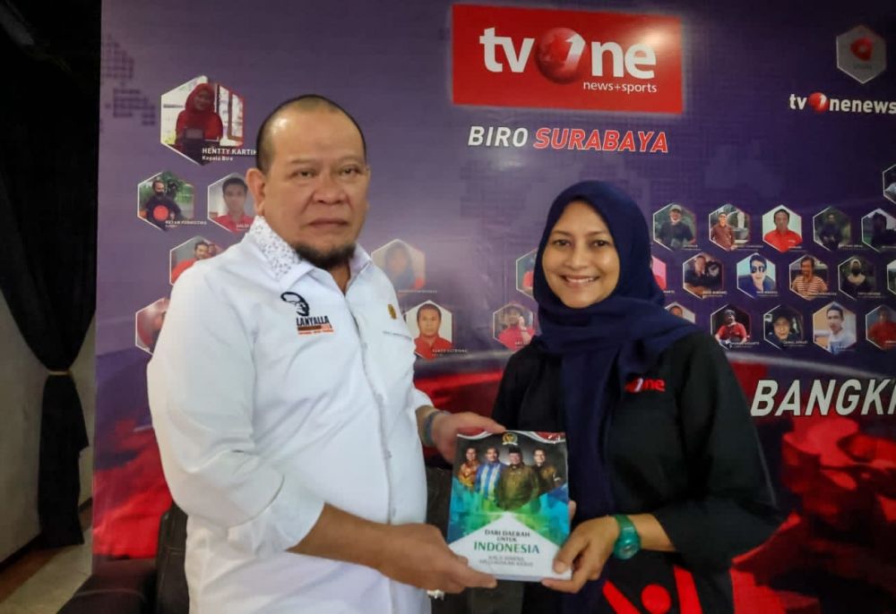 Ketua DPD RI AA Lanyalla Mahmud Mattalitti saat kunjungi kantor tvOne di Jatim