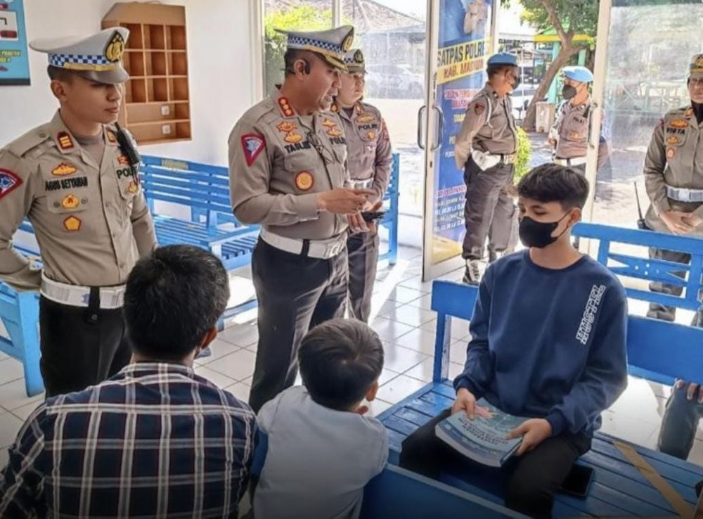 Dirlantas Polda Jatim Inspeksi ke Polres Madiun Pastikan Pelayanan SIM Berjalan Baik