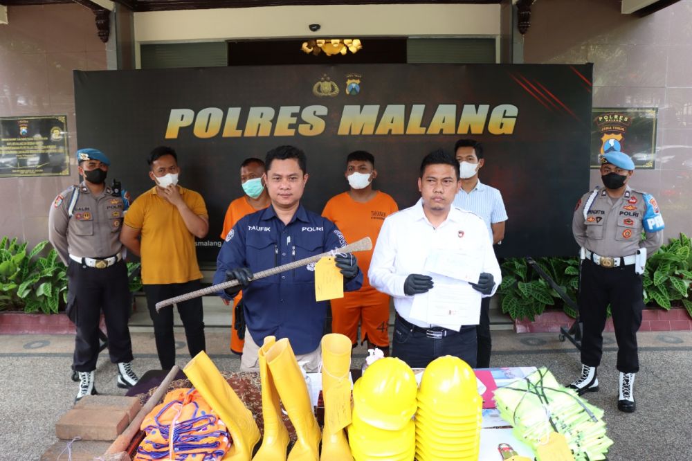 Polres Malang amankan tersangka pembongkaran stadion Kanjuruhan Malang