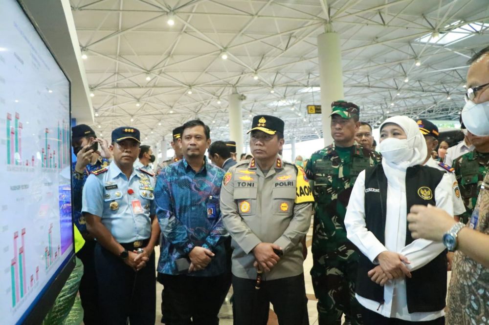 Forkopimda Jatim Cek Moda Transportasi Pelabuhan, Terminal Purabaya dan Bandara