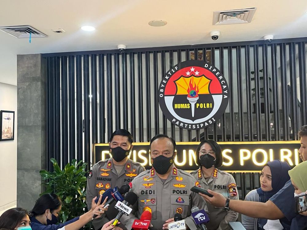Kadiv Humas Polri Irjen Pol Dedi saat memberikan keterangan