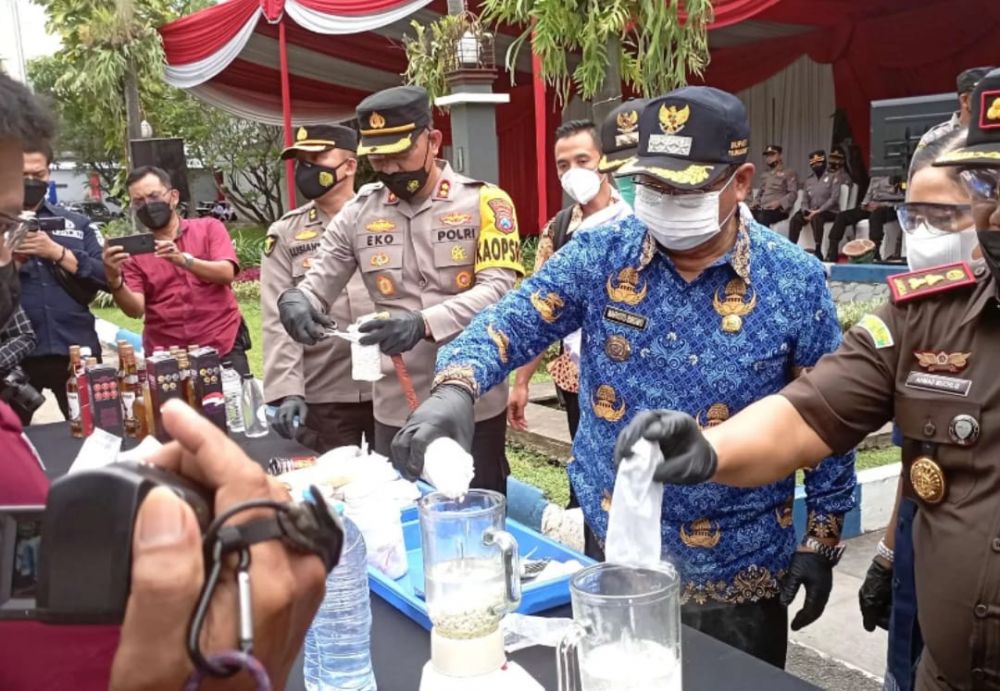 Polres Tulungagung gelar pemusnahan Miras dan Narkoba