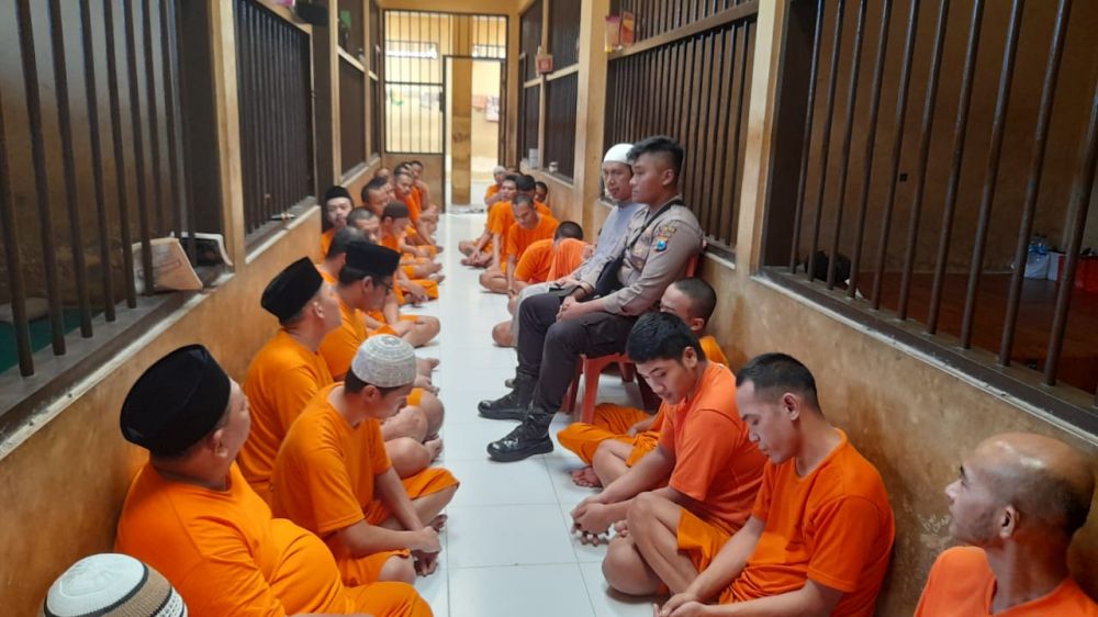 Polres Kediri Kota lakukan tausiyah ke para tahanan