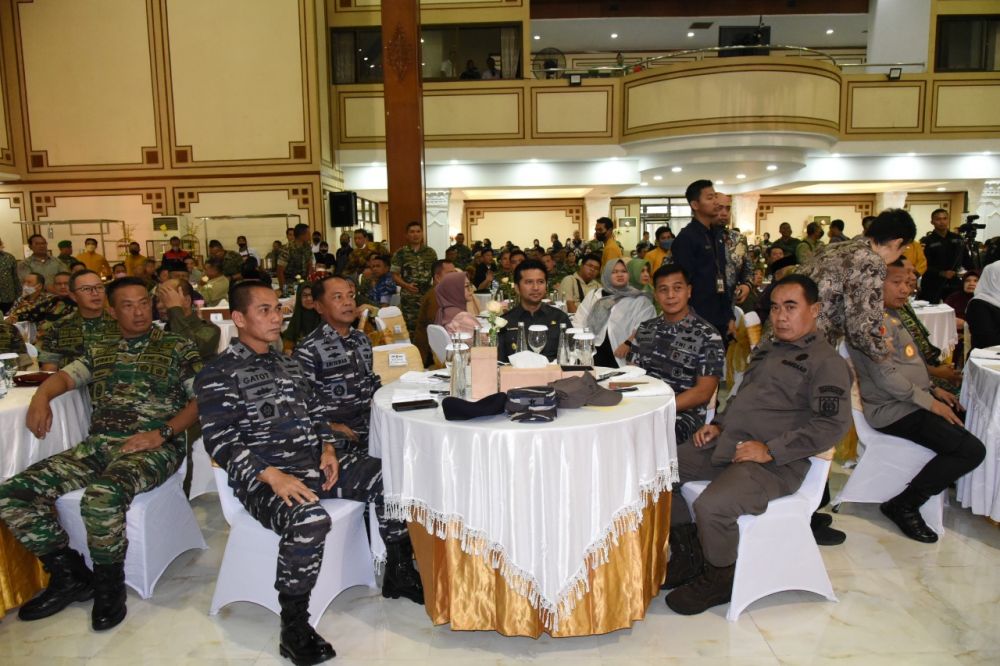 Dirum Kodiklatal Hadiri Acara Lepas Sambut Pangdam V Brawijaya