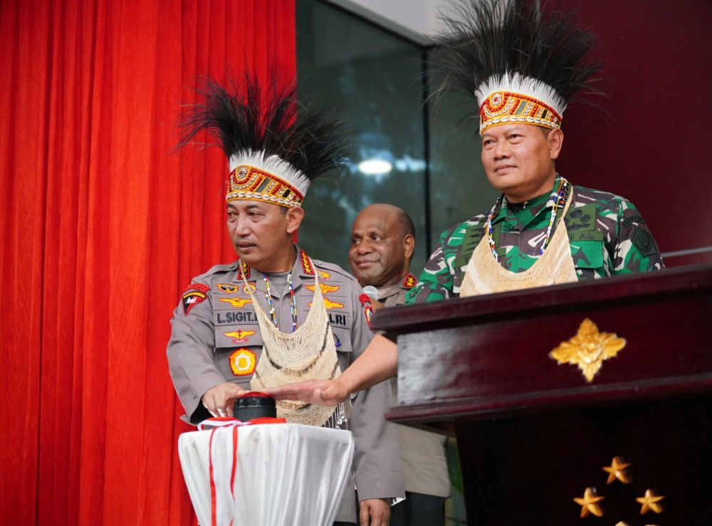 Kapolri dan Panglima TNI Resmikan Polda Papua Baru, Wujud Sinergitas Makin Kokoh
