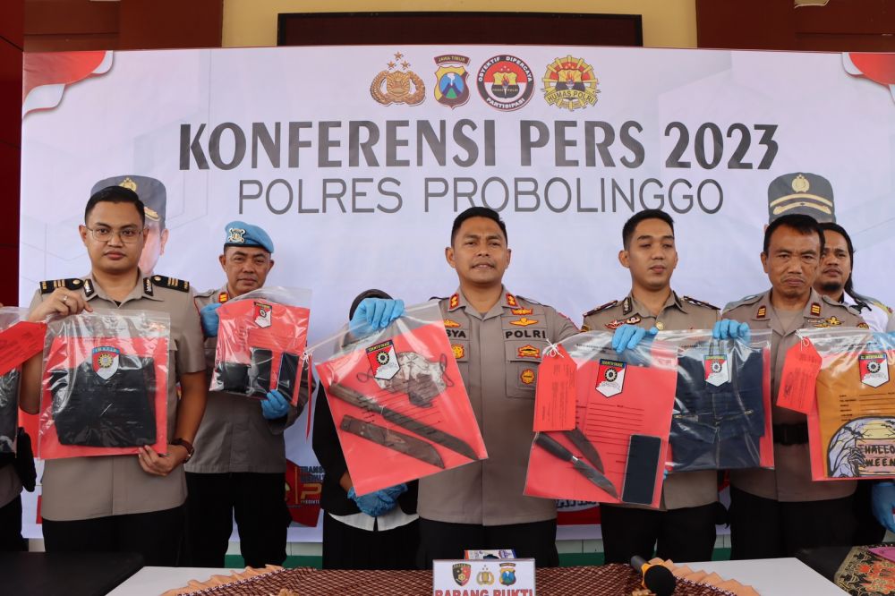 Polres Probolinggo amankan tersangka beserta barang buktinya