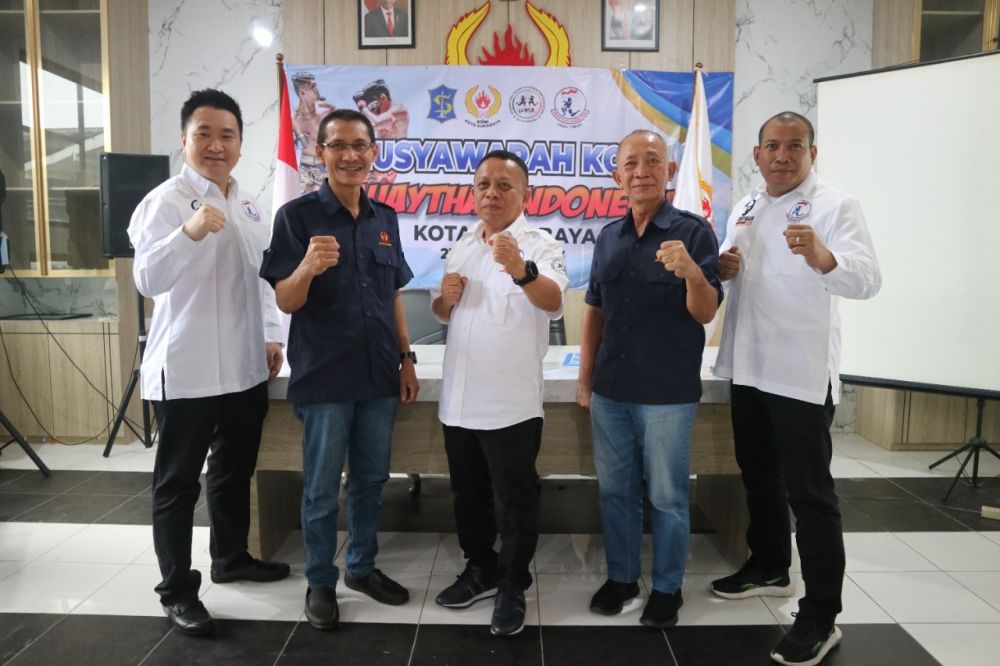 Ketua Muaythai Indonesia provinsi Jatim Baso Juherman saat hadiri Muskot