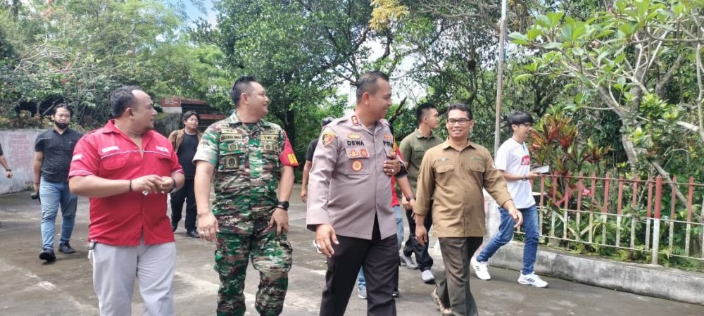 Perhutani Probolinggo bersama masyarakat dan Pemdes jalin sinergitas