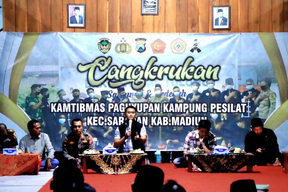 Polres Madiun cangkrukan bareng pesilat