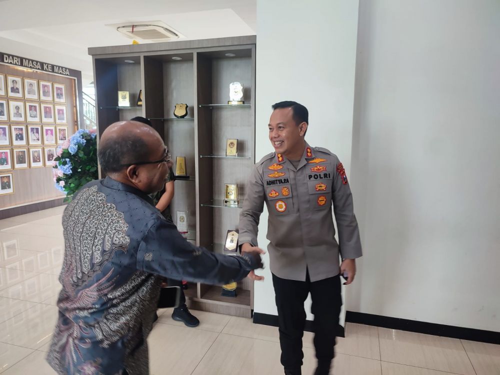 Kapolres Gresik AKBP Adhitya Panji Anom terima kunjungan Bamag