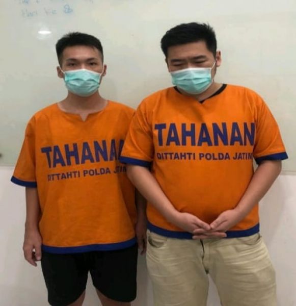 Ditreskrimsus Polda Jatim amankan tersangka beserta barang buktinya