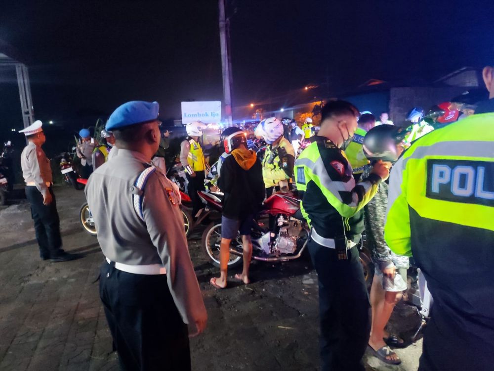 Polres Tulungagung razia R2 knalpot Bronk