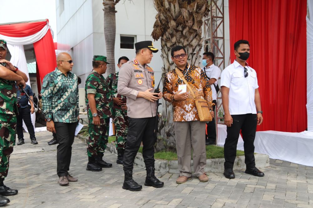 Kapolres Gresik AKBP Adhitya Panji Anom saat acara kunjungan Wapres RI