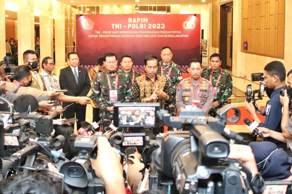 Ketua MPR RI Bamsoet Ingatkan Kesiapan TNI-Polri Hadapi Tantangan Dunia Digital