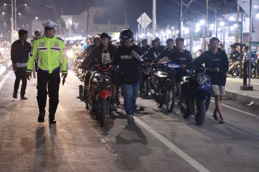 Satlantas Polres Bojonegoro Amankan Puluhan R2 Berknalpot Brong