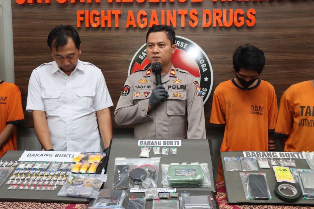 Polres Malang ungkap penyalahgunaan Narkoba dan amankan tersangka beserta barang buktinya