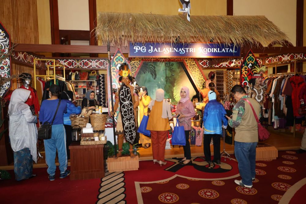 Stand PG Jalasenastri diskon besar-besaran