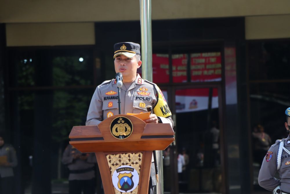 Kapolres Nganjuk Pimpin Upacara Kenkat Pengabdian