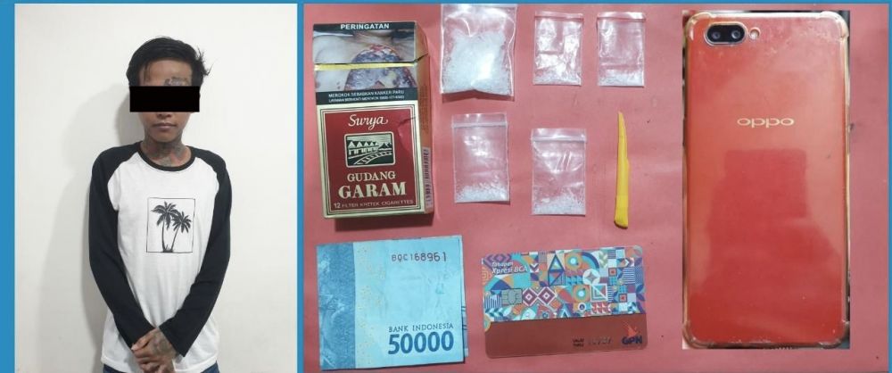 Satresnarkoba Polres Tanjung Perak Surabaya amankan tersangka beserta barang buktinya
