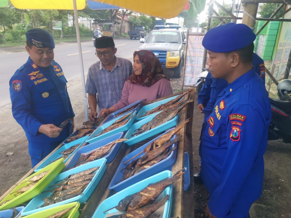 Satpolairud Polres Probolinggo Dorong Pelaku UMKM Bangkitkan Ekonomi Nasional