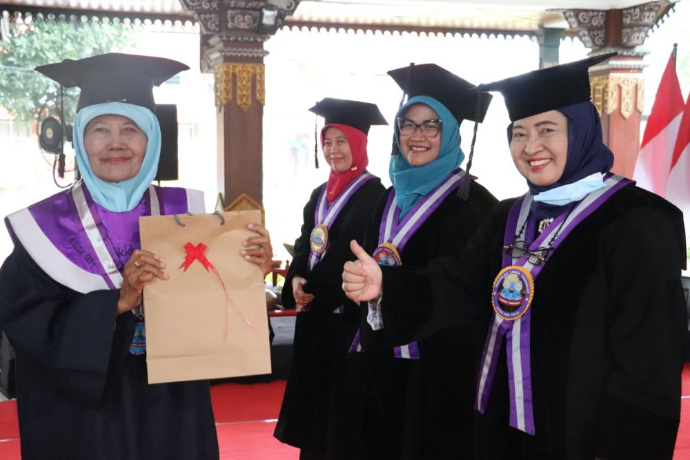 Selantang Wujudkan Lansia Bermartabat di Mojokerto Raya