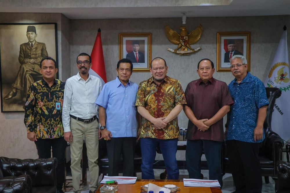 Ketua DPD RI AA LaNyalla Mahmud Mattalitti saat bertemu jajaran pengurus GBN