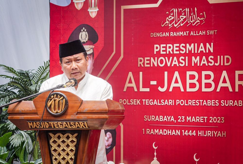 Kapolda Jatim Resmikan Masjid Al Jabbar di Polsek Tegalsari