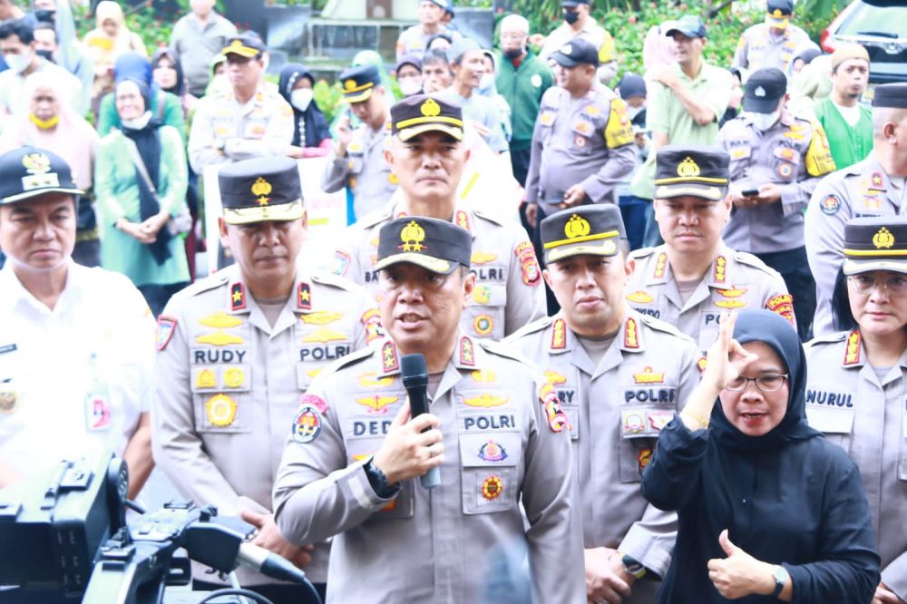 Kadiv Humas Polri Irjen Pol Dedi Prasetyo saat memberikan keterangan