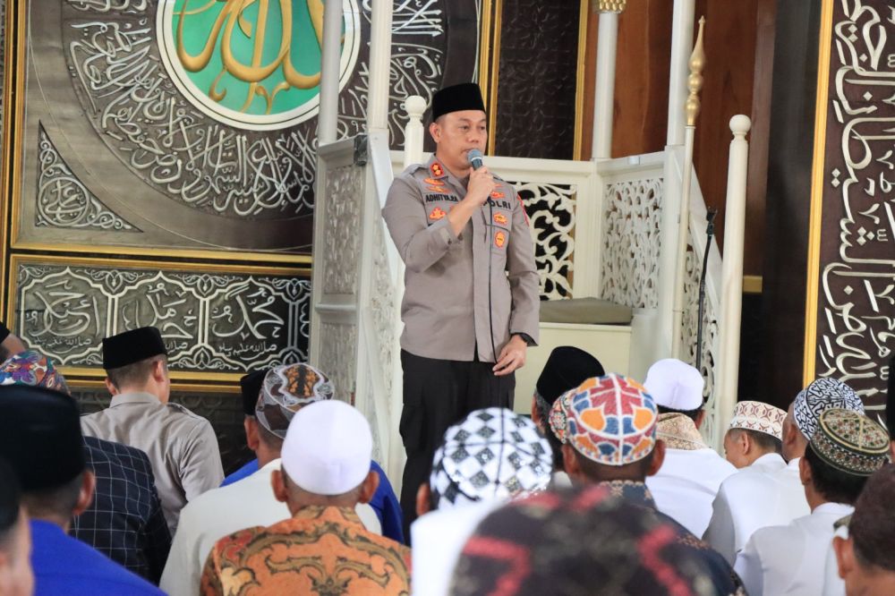 Kapolres Gresik AKBP Adhitya Panji Anom 