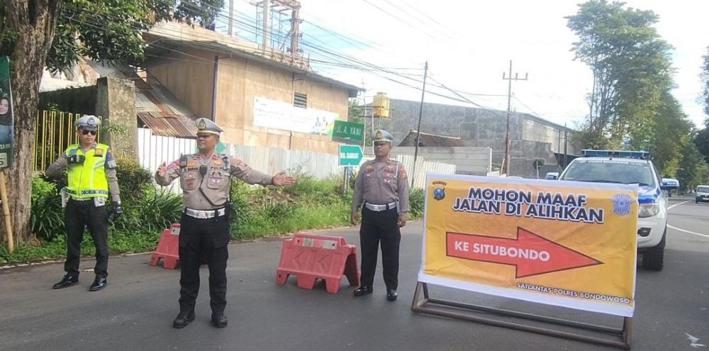 Satlantas Polres Bondowoso Simulasi dan Sosialisasi Pengalihan Arus Jelang Lebaran