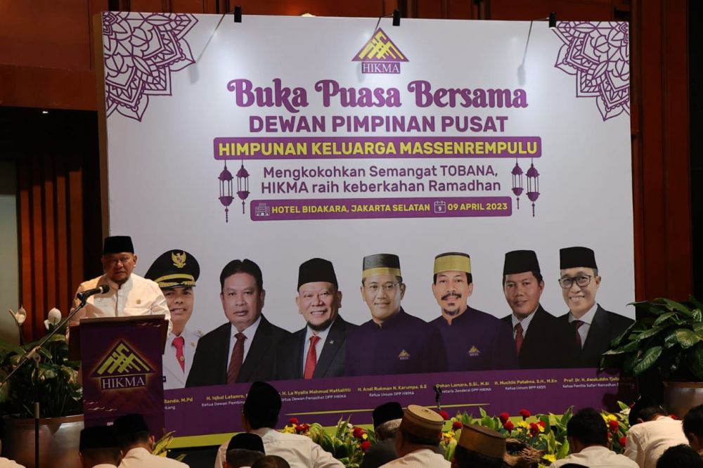 Ketua DPD RI AA LaNyalla Mahmud Mattalitti saat memberikan sambutan