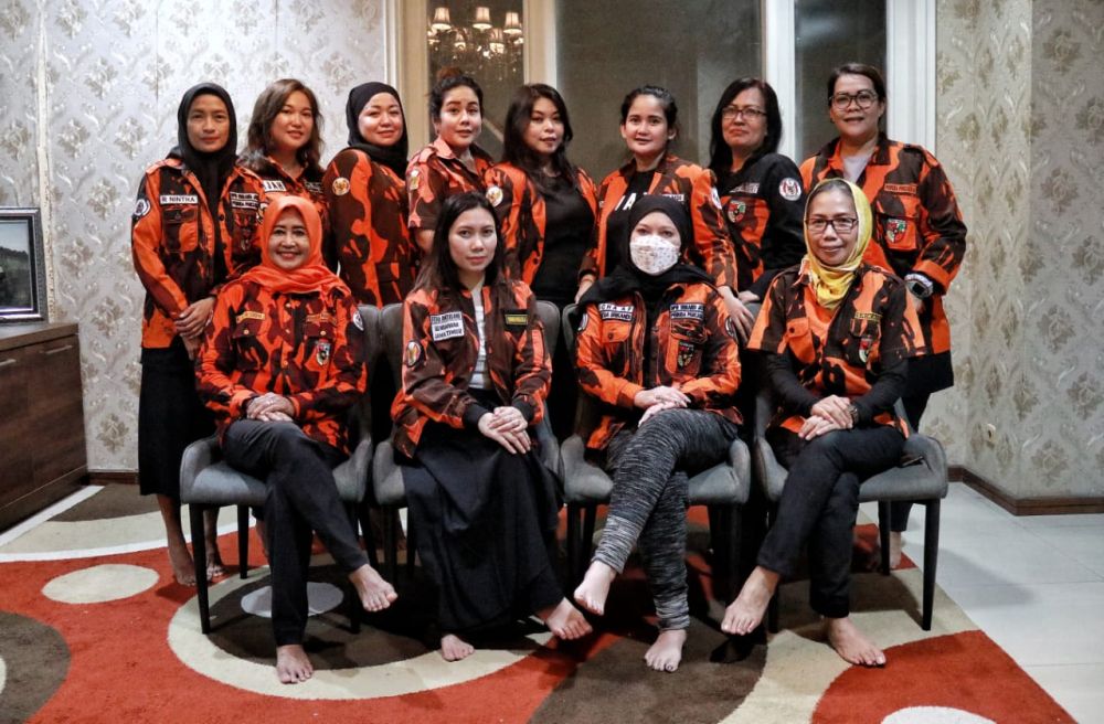 DPW Srikandi PP Jatim gelar buka puasa dan santuni anak yatim-piatu