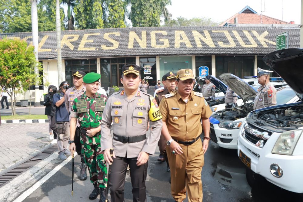 Kapolres Nganjuk AKBP Muhammad pimpin apel gelar pasukan Ops Ketupat Semeru 2023