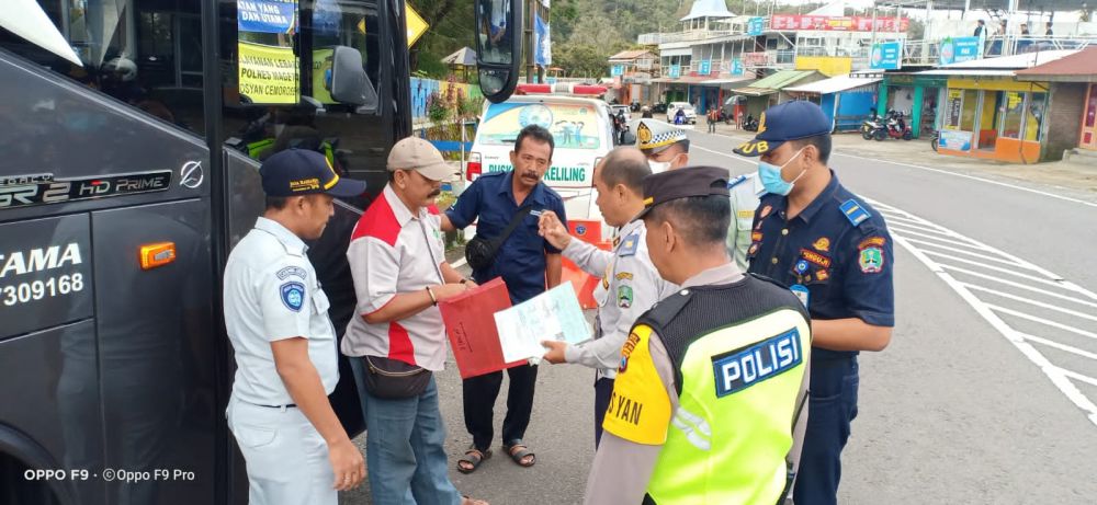 Ops Ketupat Semeru, Polres Magetan Ramp Check dan Buka Bengkel Siaga di Cemorosewu