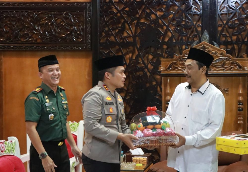 Kapolres Nganjuk AKBP Muhammad saat silaturahmi ke Ponpes