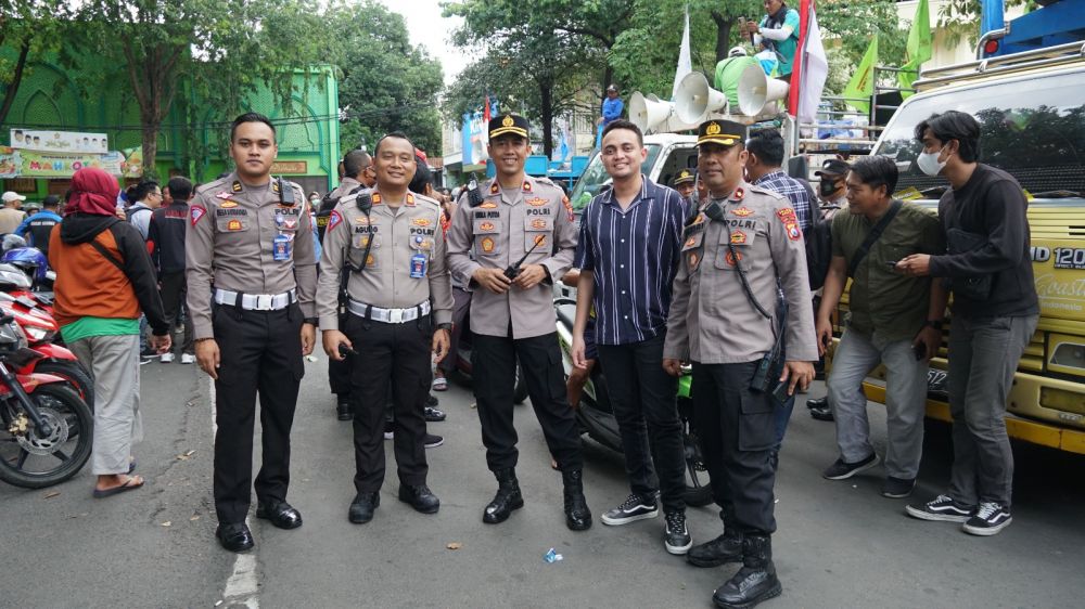 Polres Gresik lakukan pengamanan Unras Buruh