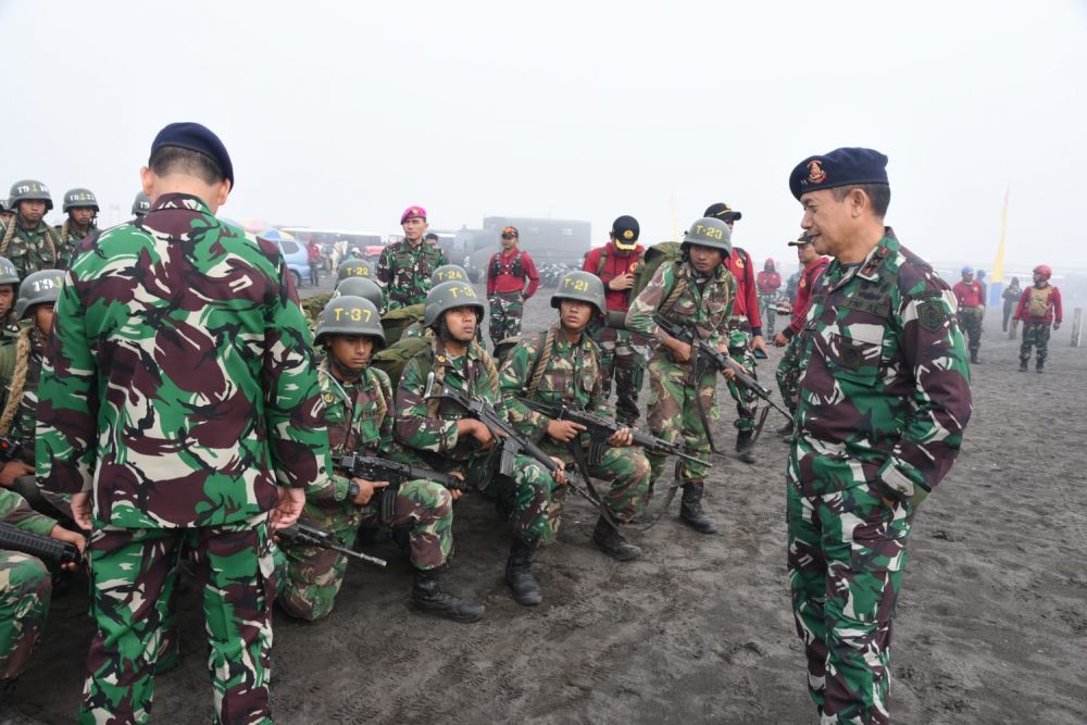 Prajurit Petarung, Siswa Dikko Marinir 171 Laksanakan Limed Ratusan Kilometer