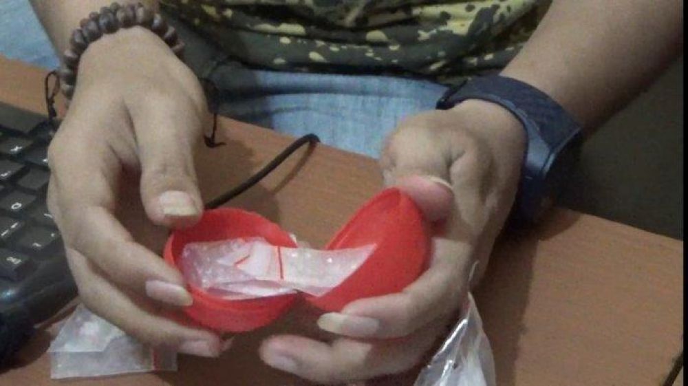 Satresnarkoba Polres Bangkalan Ungkap Modus Baru Peredaran Narkoba dalam Bola Plastik