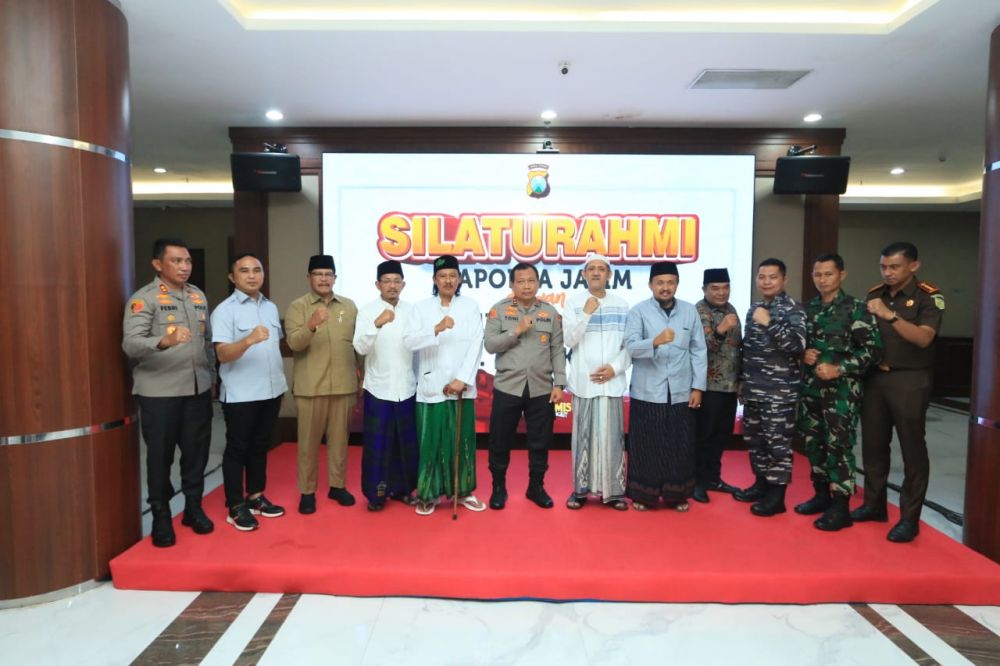 Kapolda Jatim Irjen Pol Dr. Toni Harmanto gelar silaturahmi dengan Toga dan Tomas Bangkalan