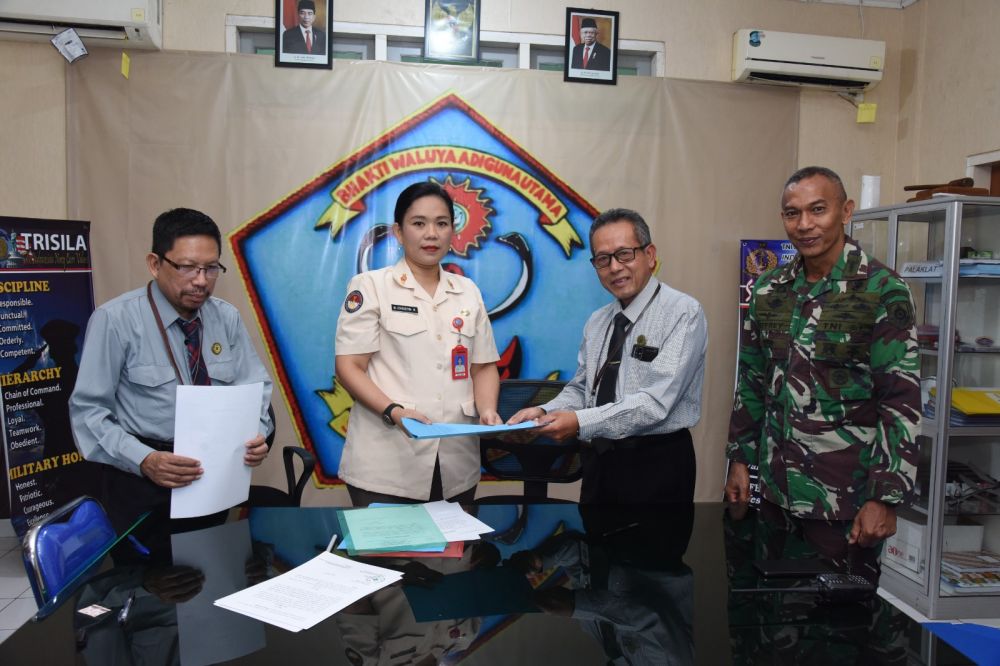 Satker Kodiklatal terima kunjungan tim Asesor akreditasi klinik Pratama